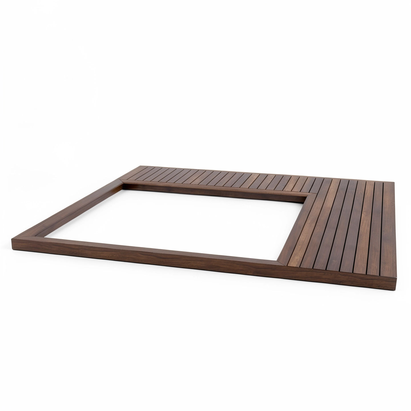 Terassi hiekkalaatikolla 4x4m